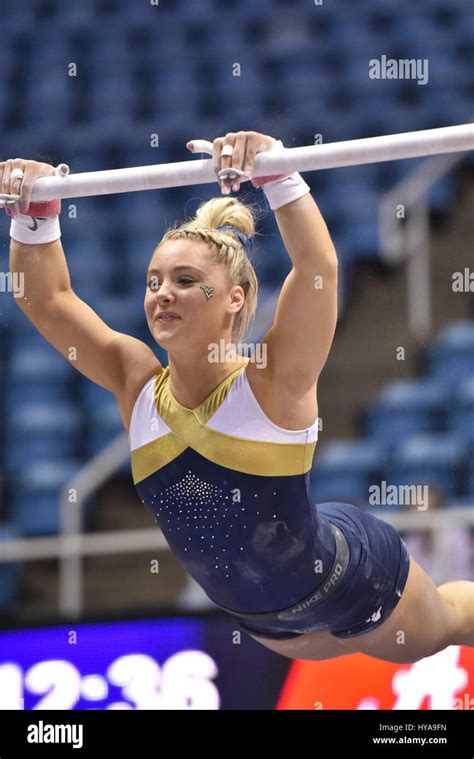 Chloe Cluchey (West Virginia) :。